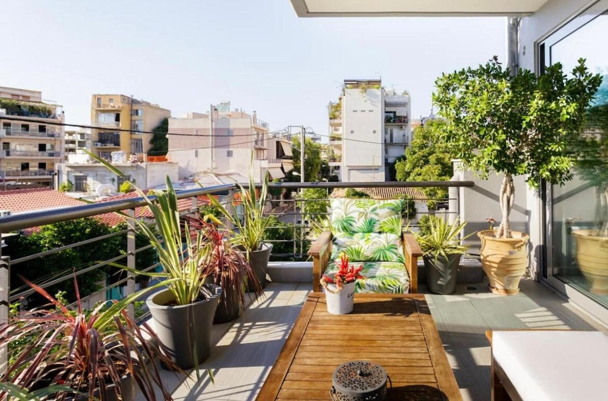 Appartement Stylish Boutique Loft With Private Balcony à Athènes Extérieur photo
