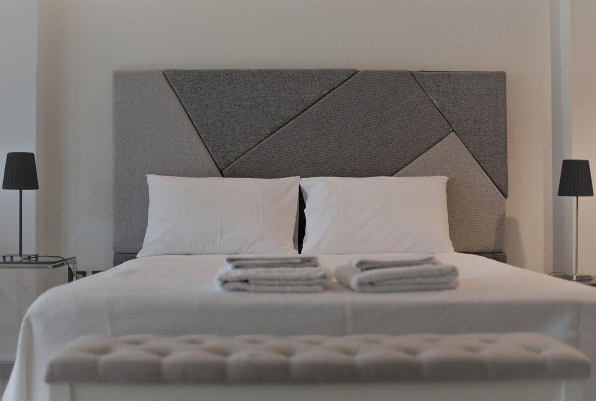 Appartement Stylish Boutique Loft With Private Balcony à Athènes Extérieur photo